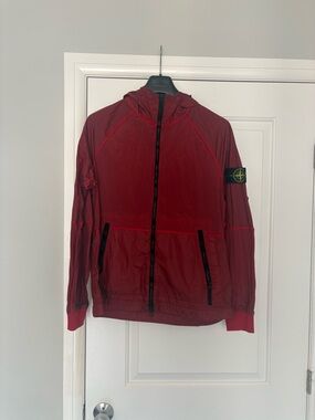 Stone Island Men’s red Hooded Zip Jacket
